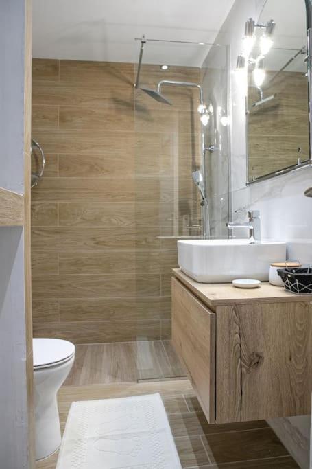 Stylish And Comfortable Apartment 雅典 外观 照片